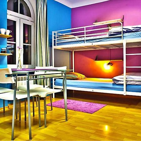 Nathan'S Villa Hostel وارسو المظهر الخارجي الصورة