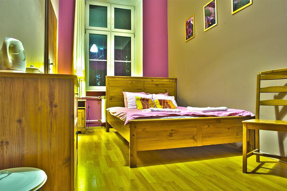 Nathan'S Villa Hostel وارسو المظهر الخارجي الصورة