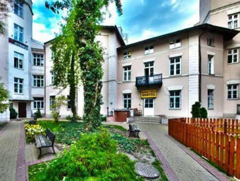 Nathan'S Villa Hostel وارسو المظهر الخارجي الصورة