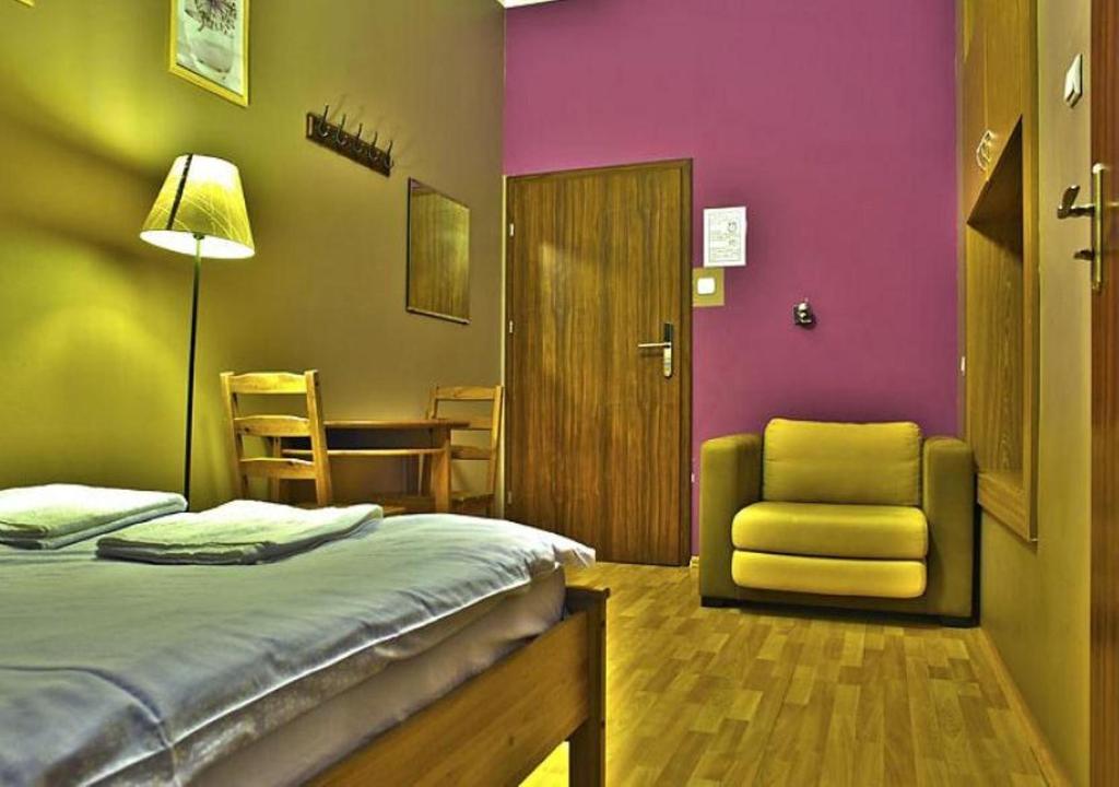 Nathan'S Villa Hostel وارسو الغرفة الصورة