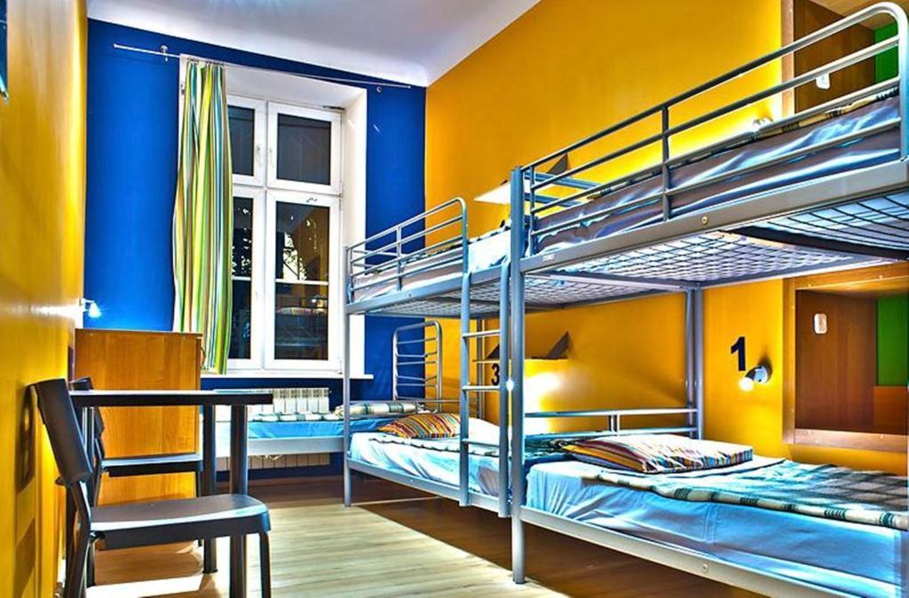 Nathan'S Villa Hostel وارسو الغرفة الصورة