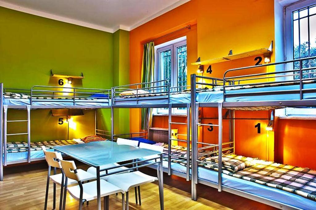 Nathan'S Villa Hostel وارسو الغرفة الصورة